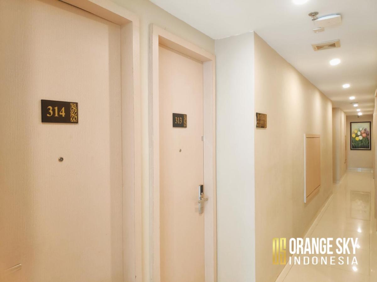 Os Hotel Airport Batam Exterior photo